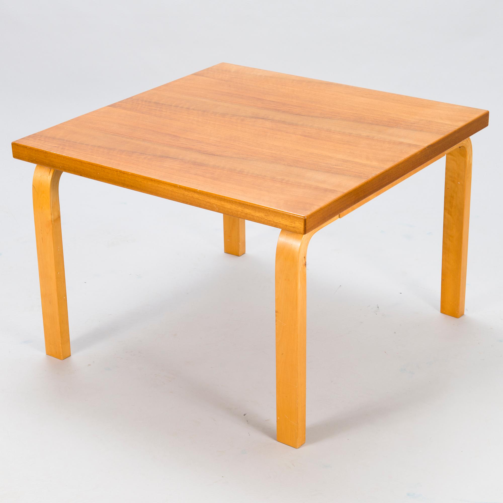 ALVAR AALTO, A Mid-20th Century coffee table.