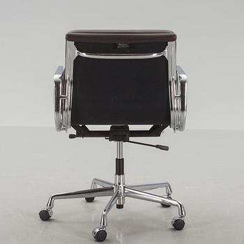 SKRIVBORDSSTOL, "Softpad/EA 217", Charles & Ray Eames, Vitra.