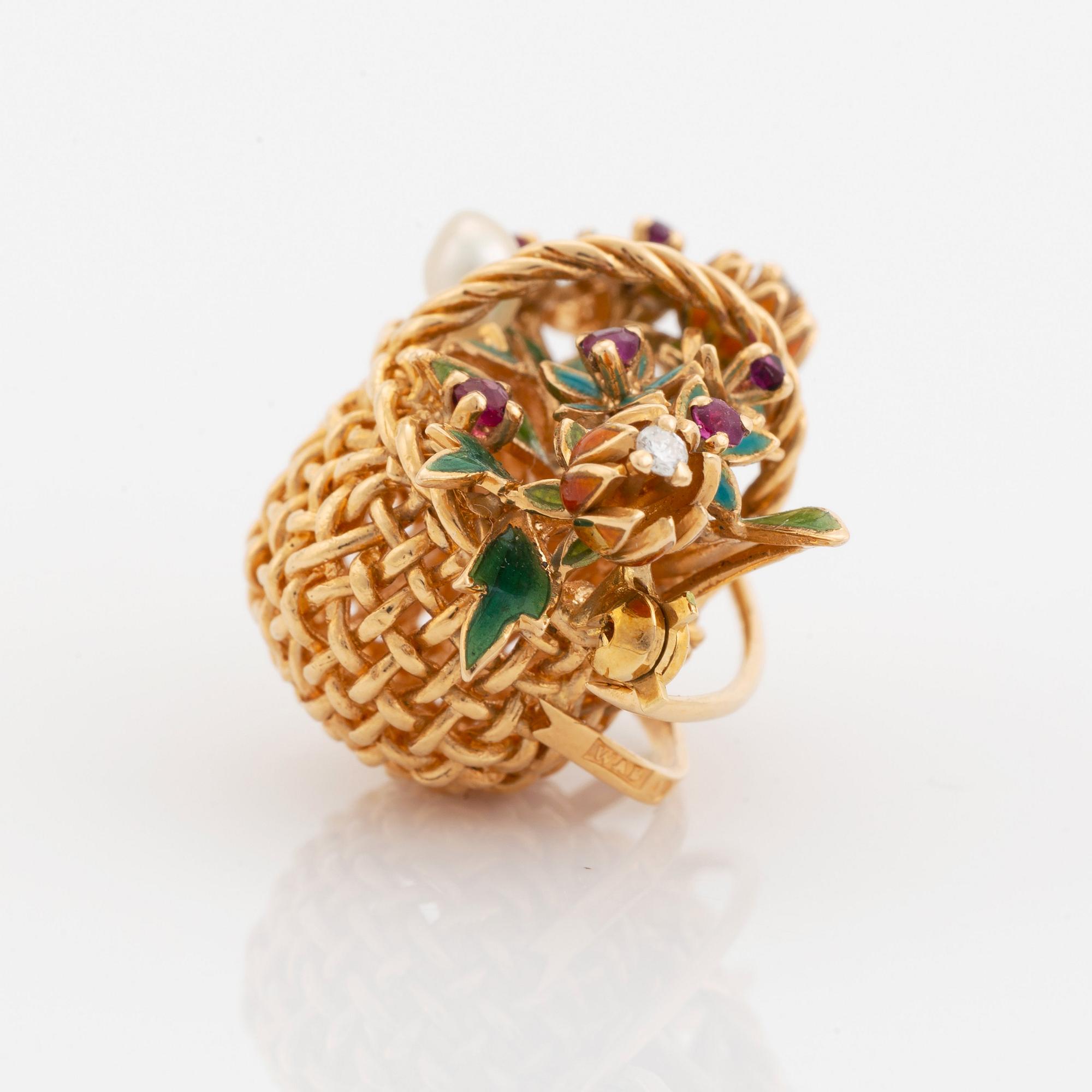 WA Bolin korgbrosch 18K guld och emalj, design Barbro Littmarck.