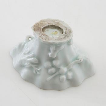 Wine tasting bowl porcelain, blanc-de-chine, China, 19th century.