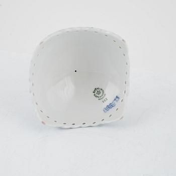 A 12-piece 'Musselmalet' porcelain coffee service, Royal Copenhagen, Denmark.