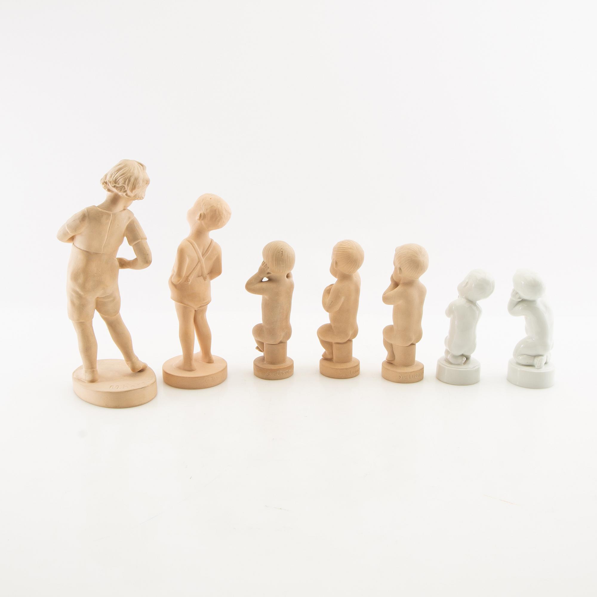Figurines 7 pcs including Svend Lindhart Denmark mid-20th century.