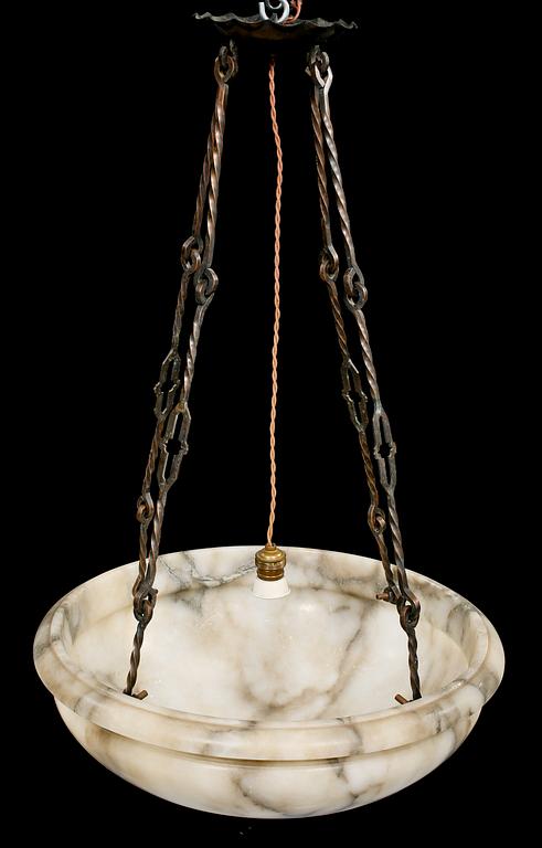 TAKAMPEL, 1900-talets första hälft. Höjd 22 cm.