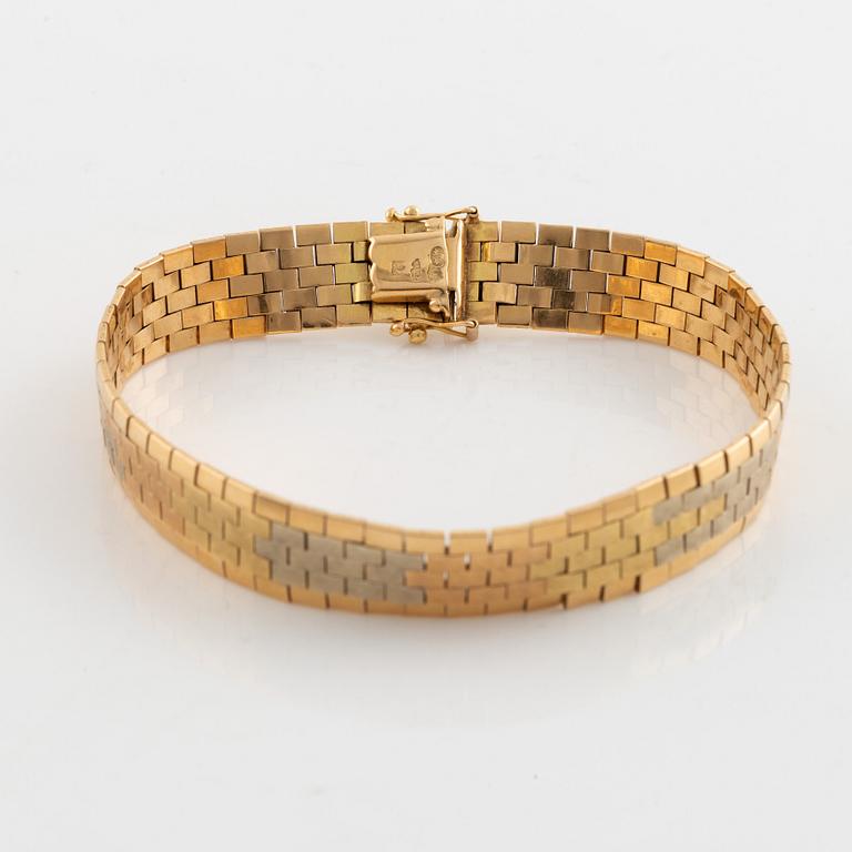 18K three coloured gold bracelet.