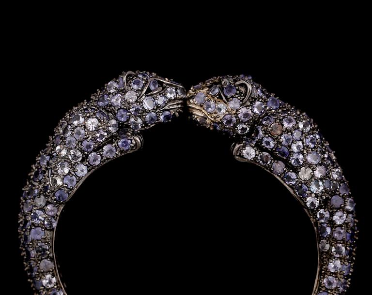 ARMBAND, sterlingsilver, tanzaniter tot ca 50.00 ct.