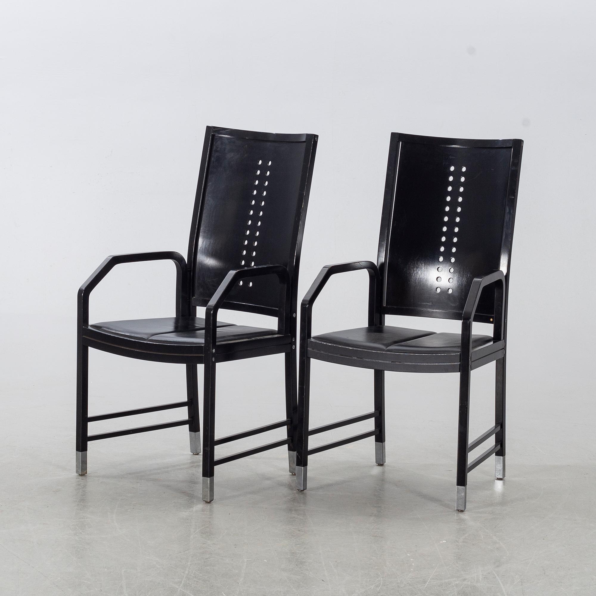 KARMSTOLAR ett par Thonet 1900-talets andra hälft.