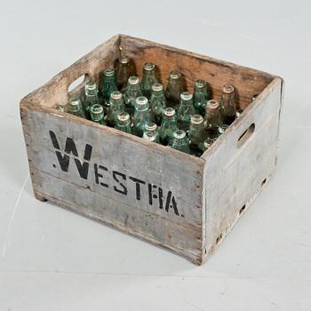 DRICKABACK samt FLASKOR, 30 st, 1900-talets första hälft.