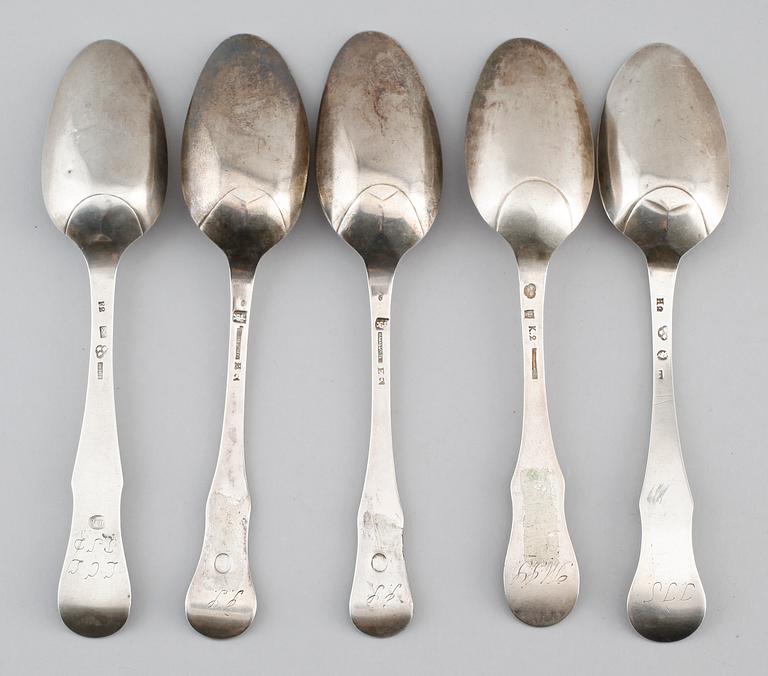 MATSKEDAR, 5 st snarlika, silver, 1700-tal. Vikt ca 276 gram.