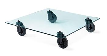 155. A Gae Aulenti sofa table 'Tavolo con Ruote', Fontana Arte, Italy.