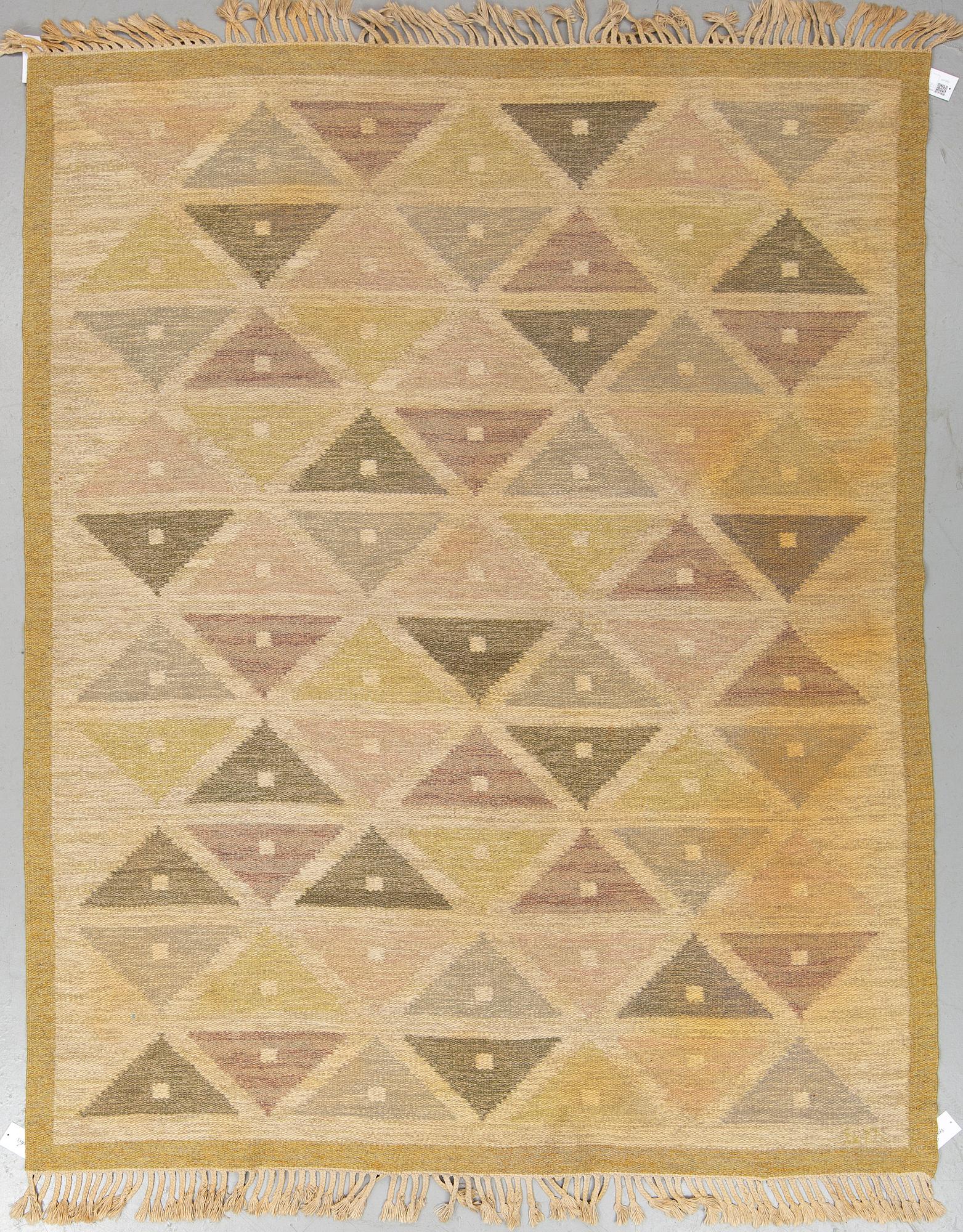 SIGVARD BERNADOTTE, MATTO, "Harlequin", flat weave, ca 233 x 186 cm, signed SB.