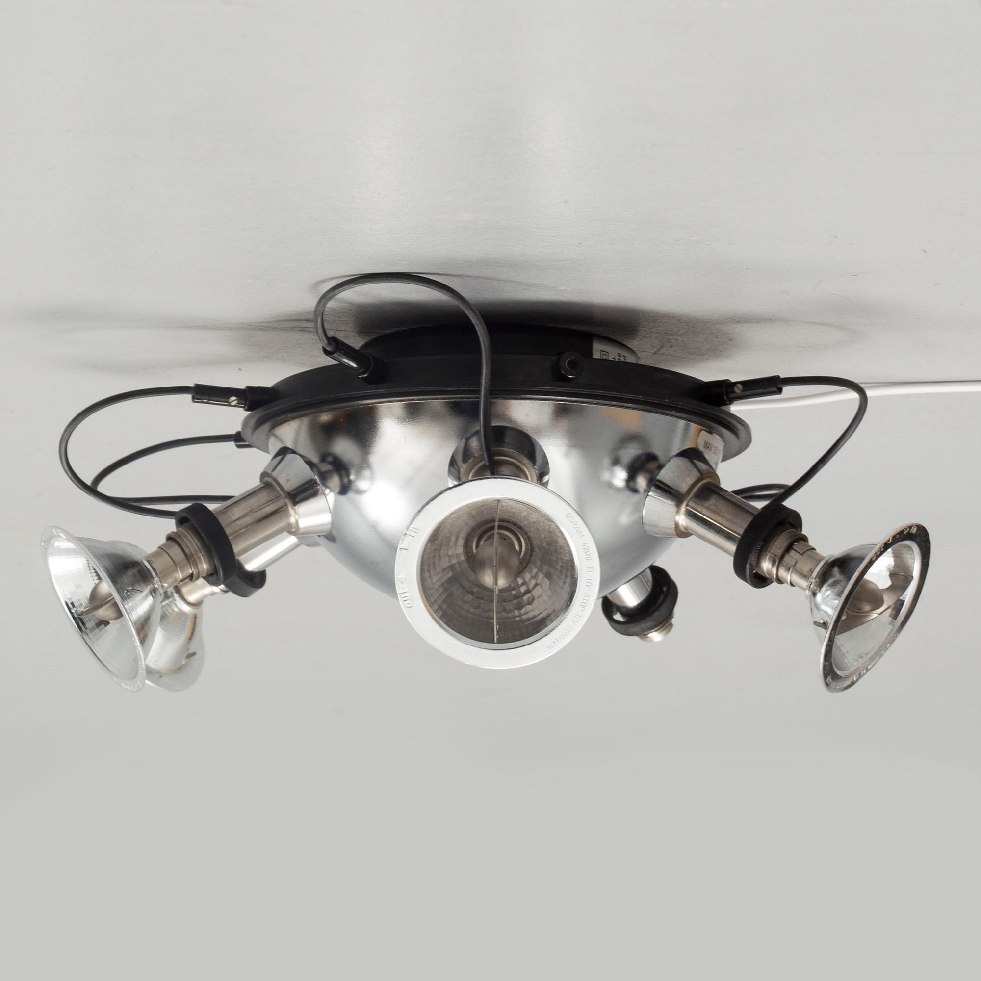 BENGT KÄLLGREN & PER SUNDSTEDT, a 'Trix Transformator ceiling light from Zero.