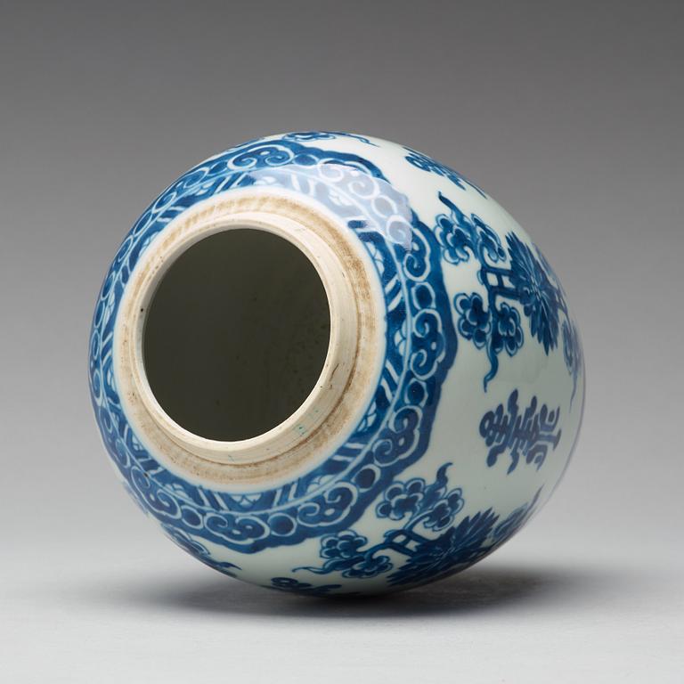 BOJAN, porslin. Qingdynastin, Kangxi (1662-1722).