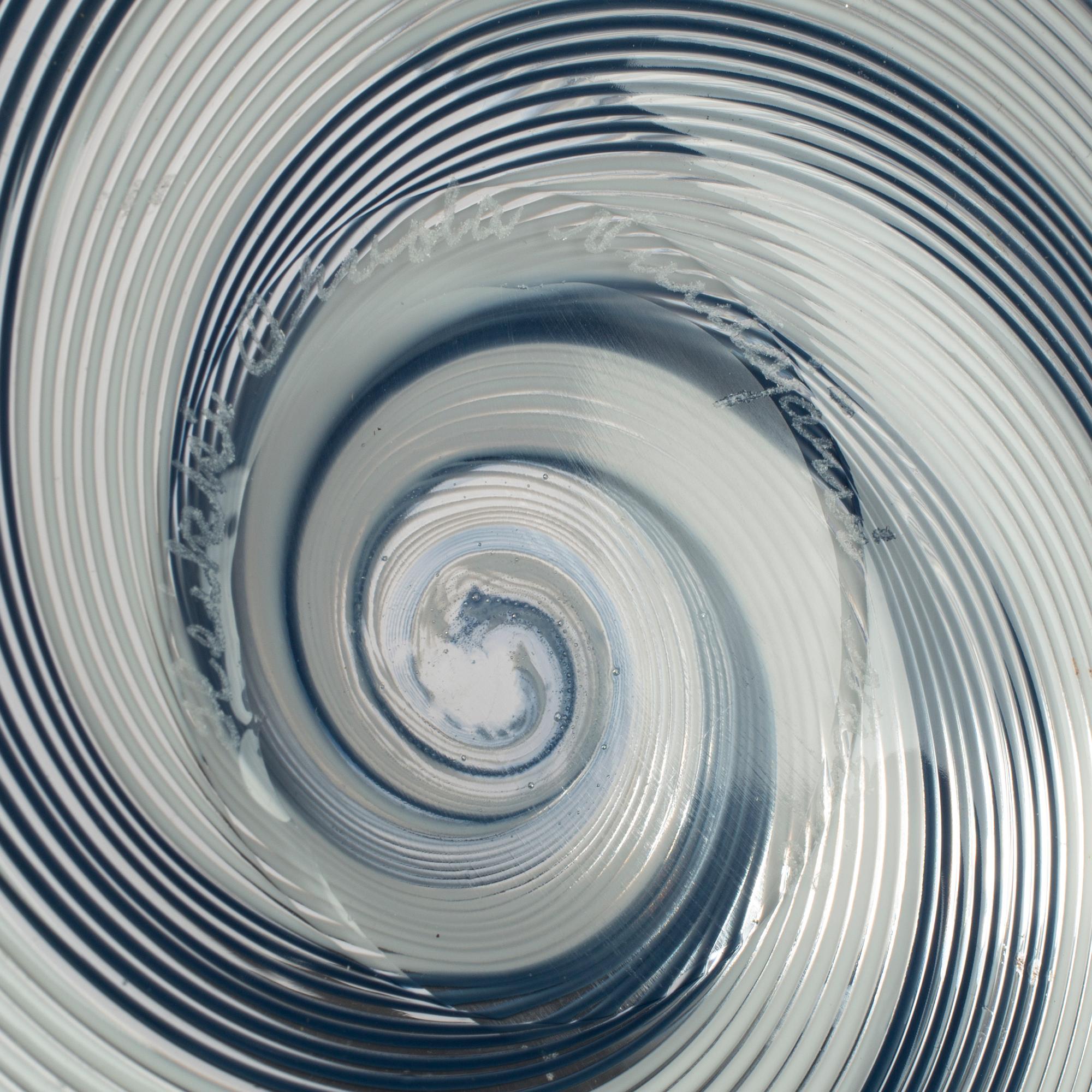 HEIKKI ORVOLA, two bowls, glass, signed, Nuutajärvi, Notsjö, Finland.