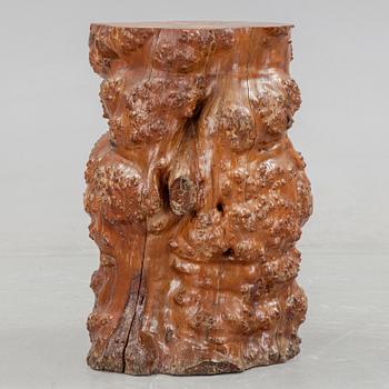 STUMP.