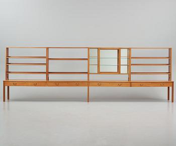 Josef Frank, a mahogany bookcase model "B 1142", Firma Svenskt Tenn, mid-20th century.