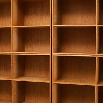 MOGENS KOCH, a 12 piece oak shelf, Rud Rasmussen, Danmark.