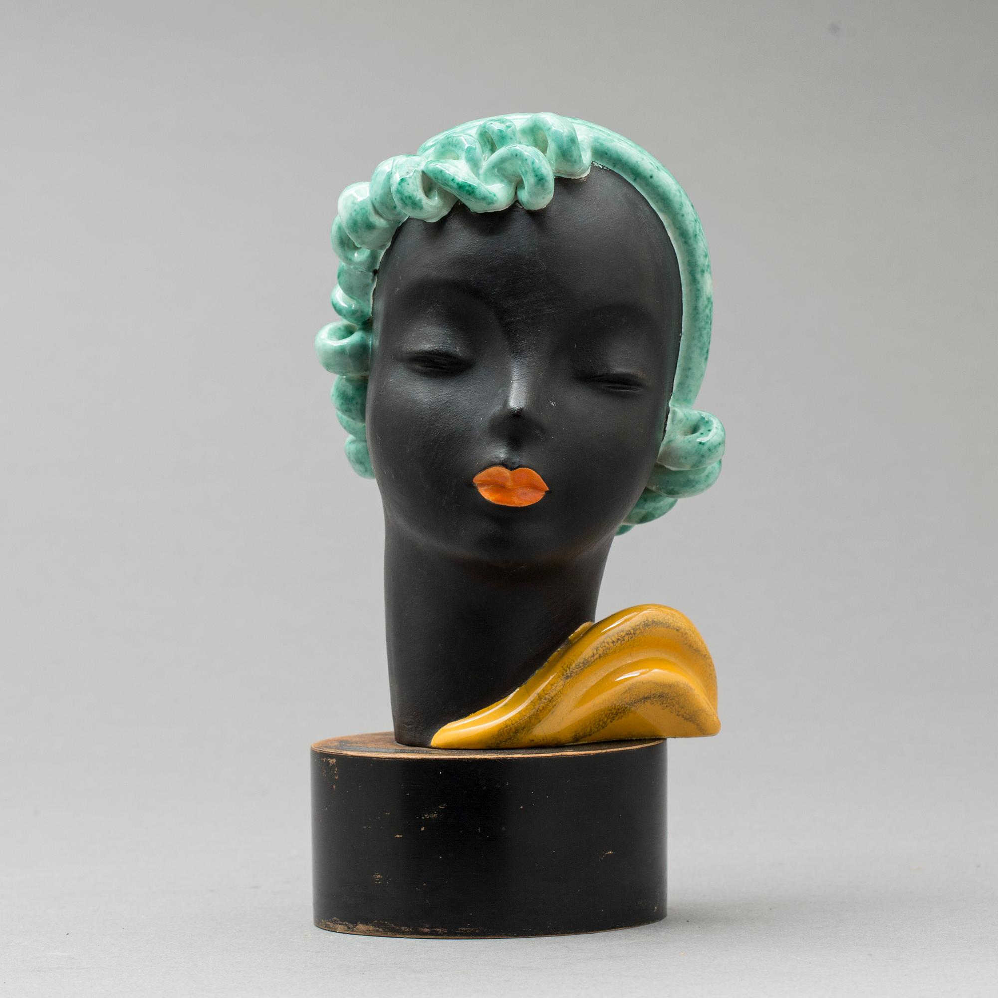 FIGURIN, porslin, Goldsheider.