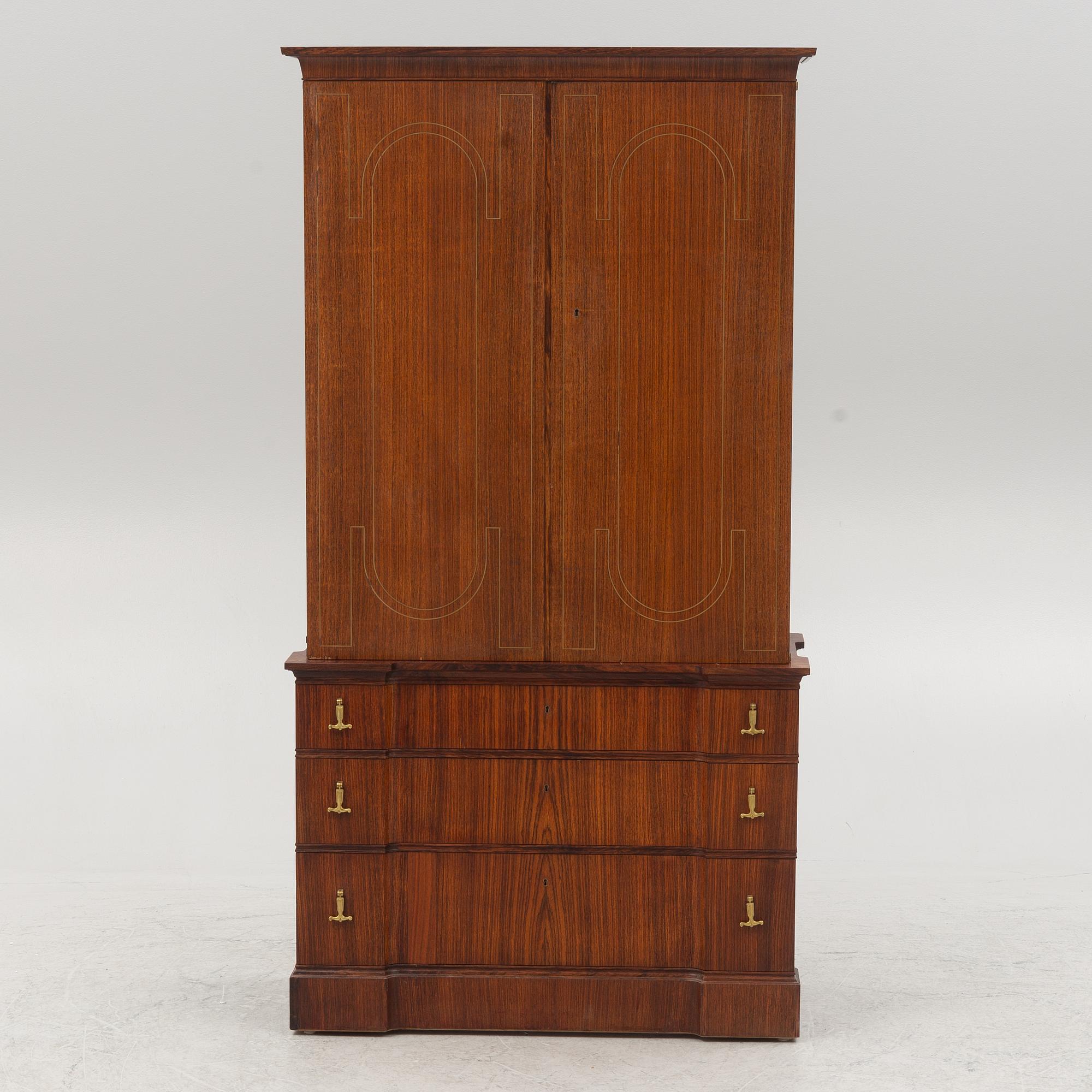 Axel Bäck, skåp, Eksjö, signerat och daterat 1950.