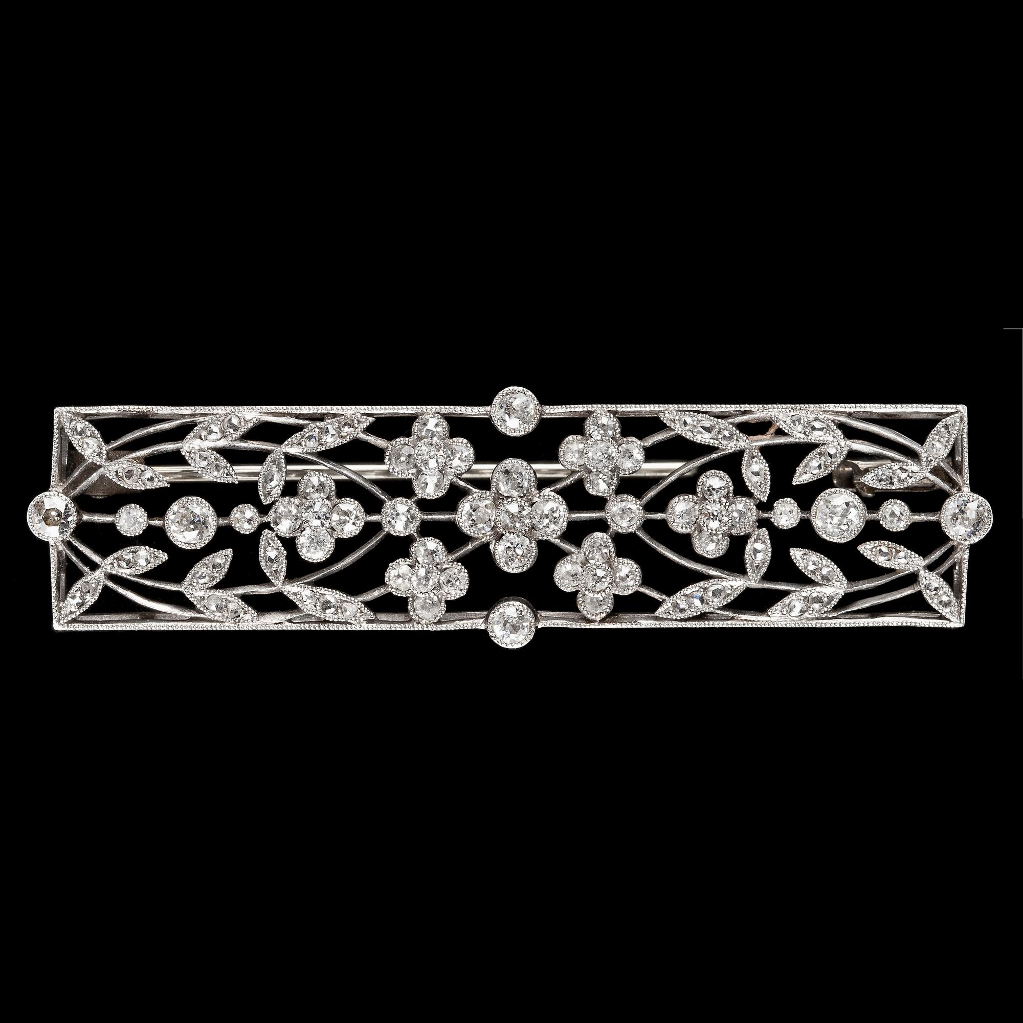 A platinum and diamond brooch, ca 1915.