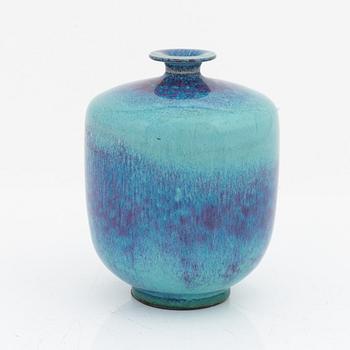 Berndt Friberg, a stoneware vase, Gustavsbergs studio 1972.