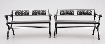 PARKSOFFOR, 1 par, gjutjärn, efter Karl Friedrich Schinkel, samtida.