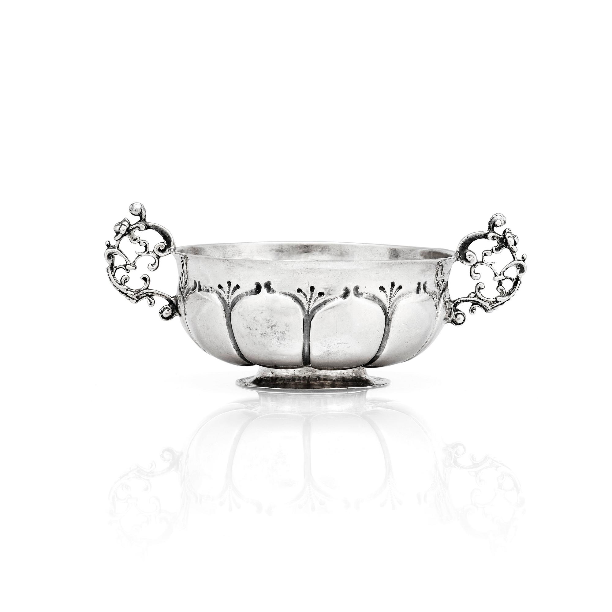Baltzar Ekström, brännvinsskål, silver, Halmstad 1706. Karolinsk barock.