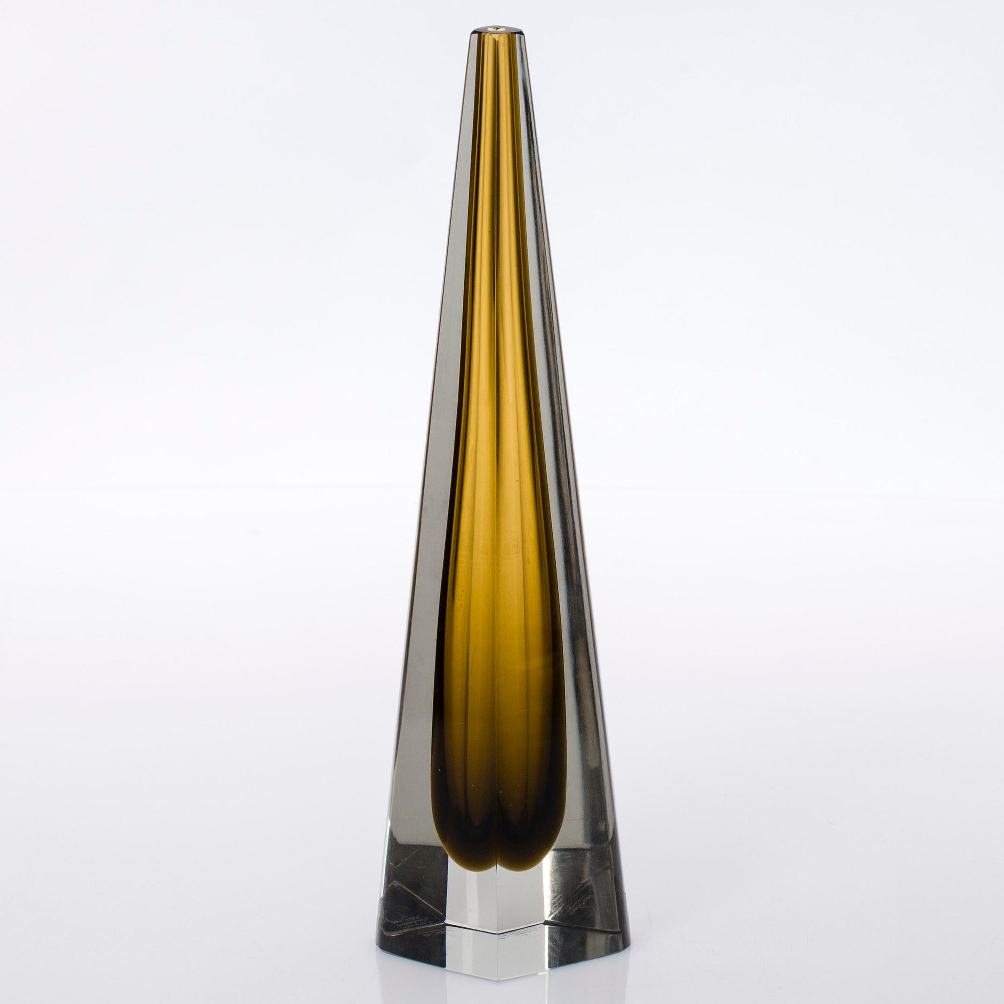 SKULPTUR, glas, "Obelisk", signerad Kaj Franck, Notsjö -61.