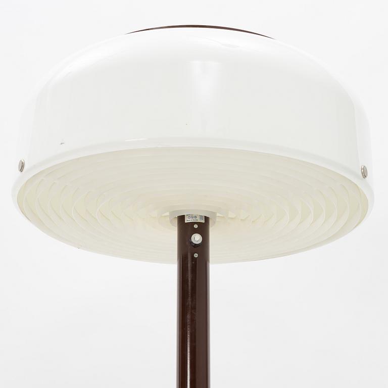 Anders Pehrson, a 'Knubbling' floor light, Ateljé Lyktan, Åhus.