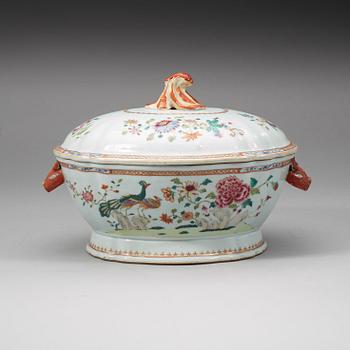 A large famille rose 'double peacock' tureen with cover and stand, Qing dynasty, Qianlong (1736-95).