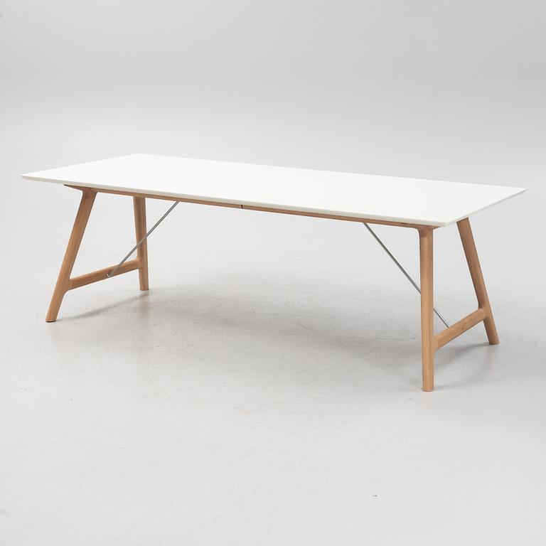 Ditlev Karsten. a T7 dining table from Andersen, Denmark.
