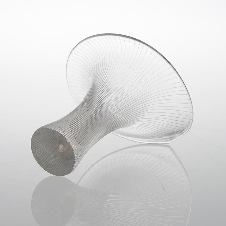 A CHANTARELLE GLASS VASE.