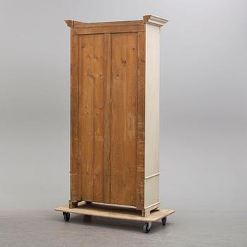 VITRINSKÅP, 1800-talets andra hälft.