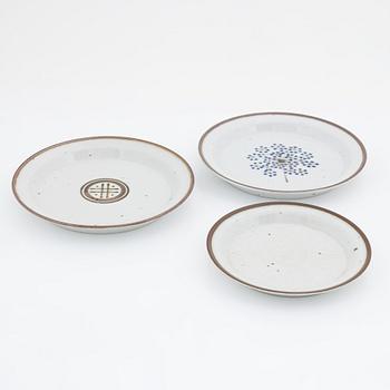 Niels Refsgaard, a stoneware coffee- and dinner service, 38 pieces, Dansk Design, Denmark.