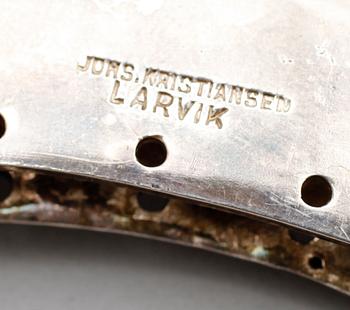 VÄSKHÅLLARE, silver, Johs Kristiansen, Larvik. Vikt ca 132 g.