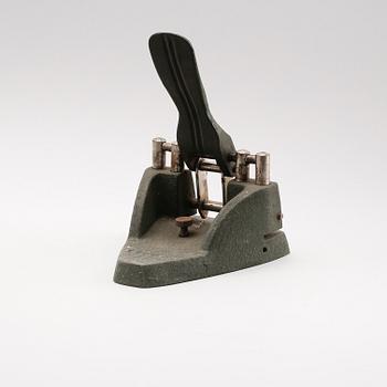 HÅLSLAG, industrimodell, märkt Balli, 1900-talets första hälft.