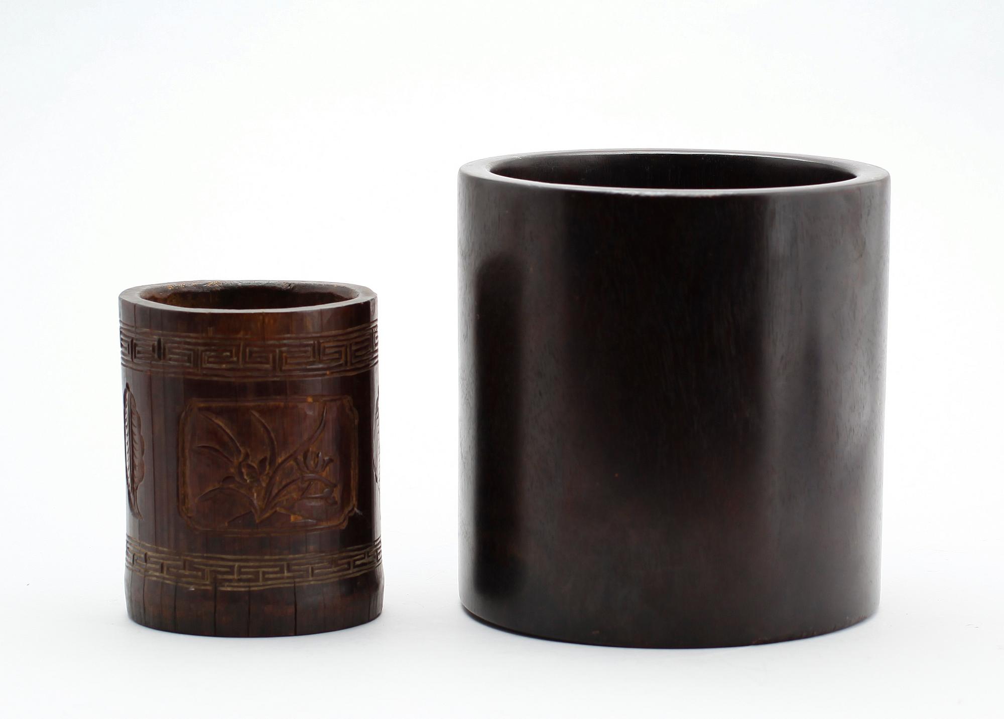 PENSELSTÄLL, 2 st, bambu, orientaliska, sannolikt 1900-talets första hälft.
