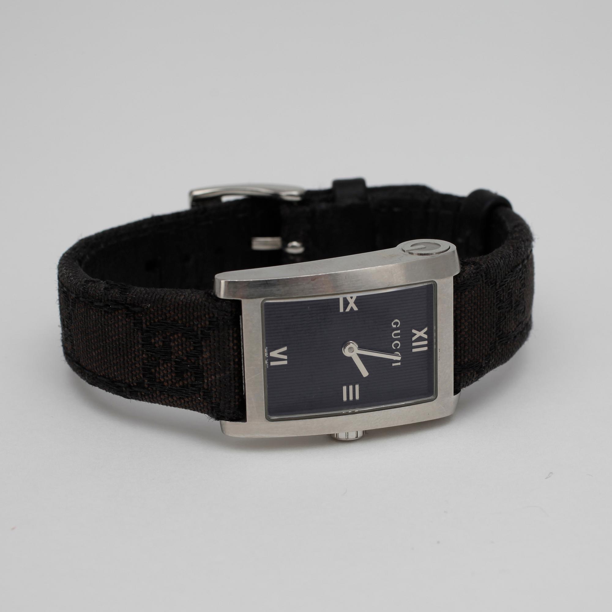 GUCCI, ladies wrist watch.