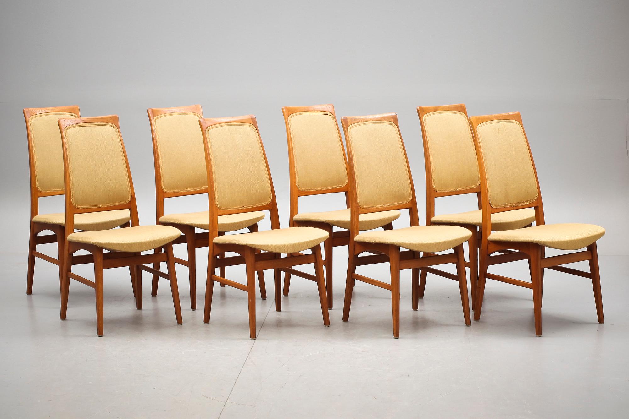 MATBORD MED STOLAR, 8 st, 1900-tal.