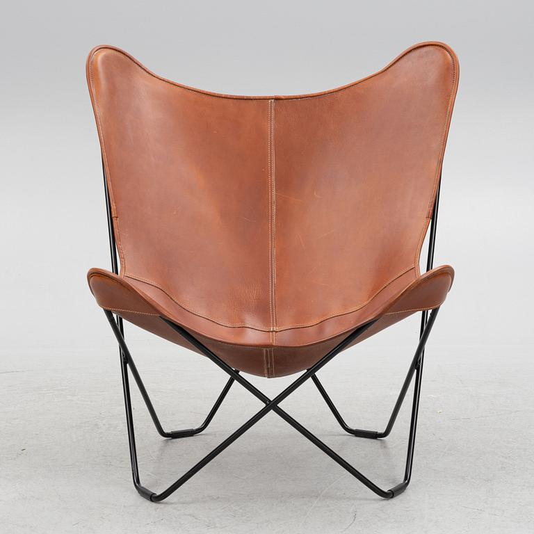 Armchair, so-called "Bat Chair", Målerås Läder, Sweden, contemporary production.