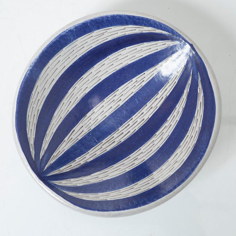 Stig Lindberg, two bowls, Gustavsberg Studio.