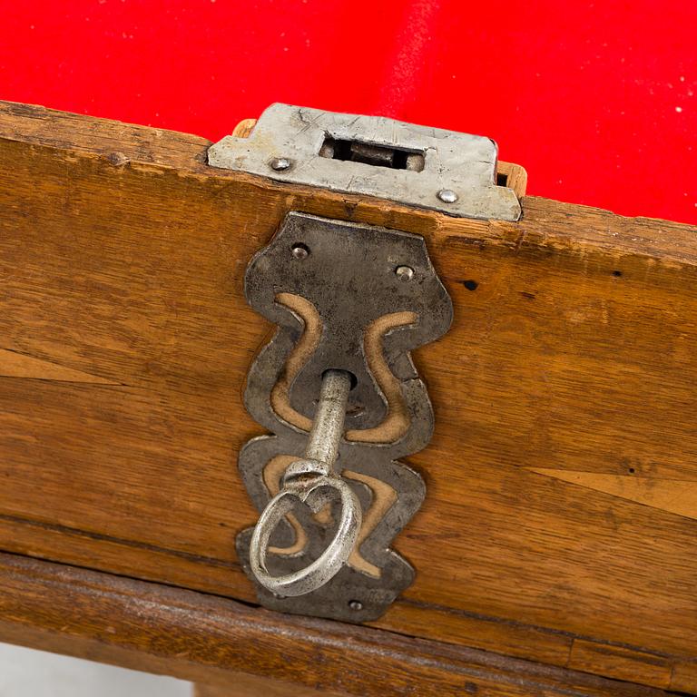 SCHATULL, barock, daterad 1756.