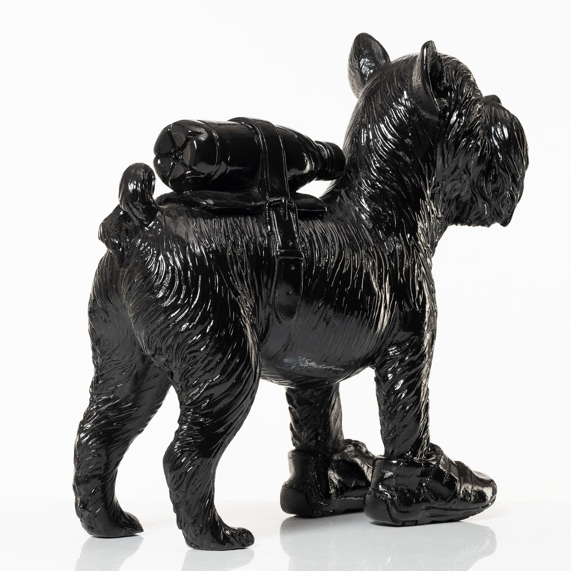 William Sweetlove, "Cloned Griffon Bruxellois with pet bottle" (Black).