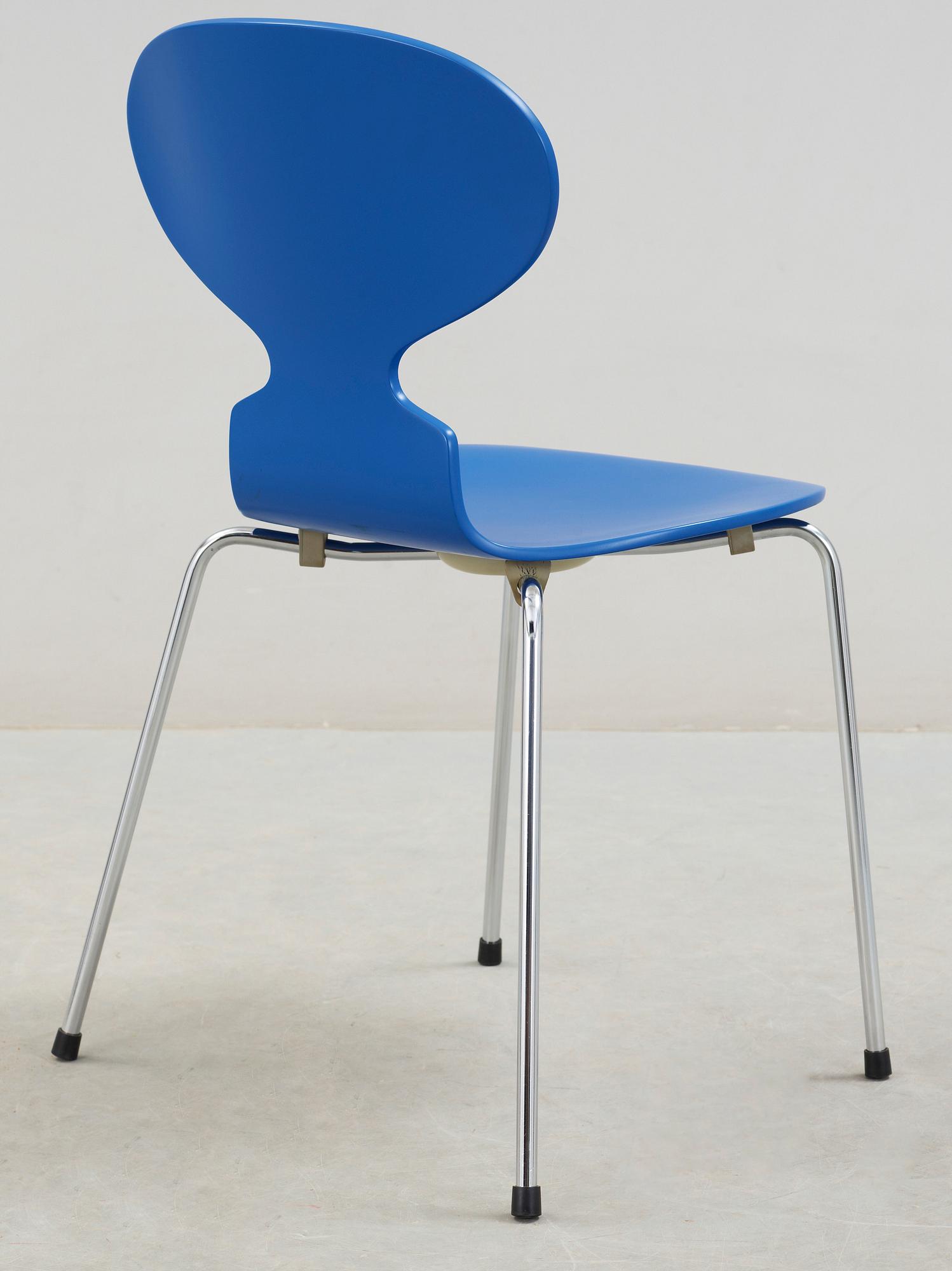 STOL, "Myran", Arne Jacobsen för Fritz Hansen, daterad 1993.