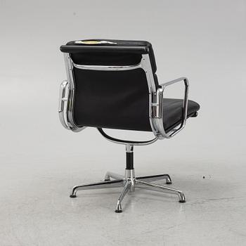 Charles & Ray Eames, a swivel 'Soft Pad Chair EA217', ICF, Italy.