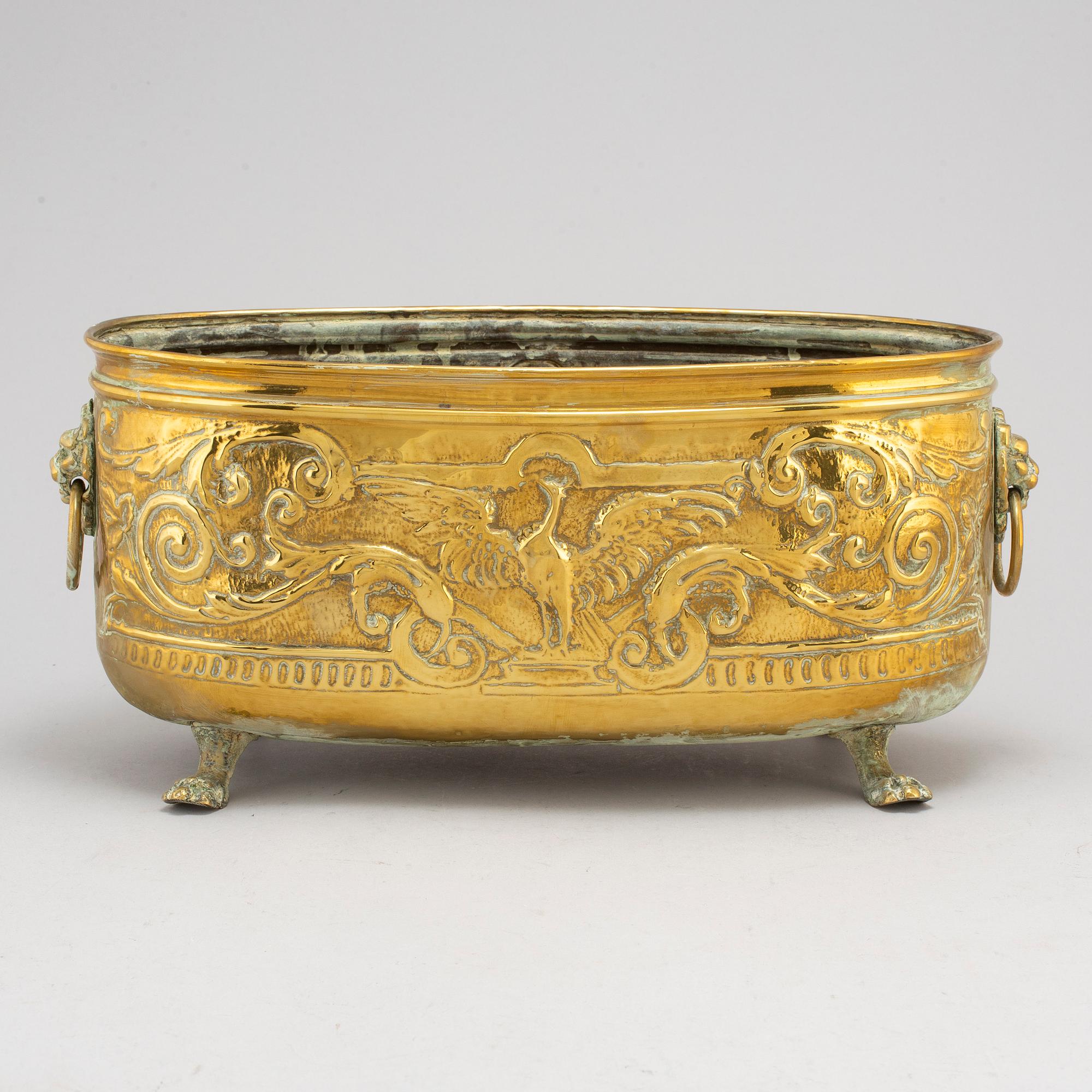 JARDINJÄR, mässing, 1800-tal.