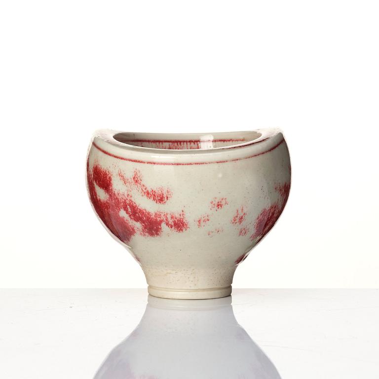 Wilhelm Kåge, a stoneware bowl, Gustavsberg Studio 1957, a vase and a dish, Kåge verkstad, with experimental glazes, mid 20th C.