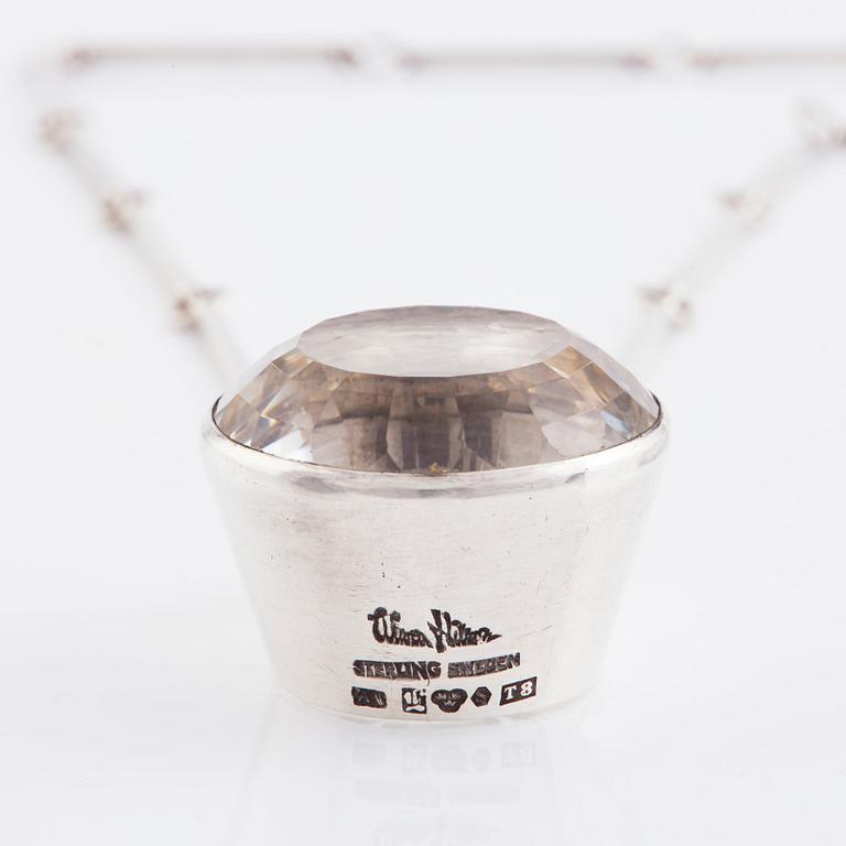Wiwen Nilsson, hängsmycke sterlingsilver med bergkristall, Lund 1945.