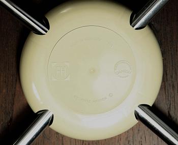 STOLAR, 8 st, "Sjuan", Arne Jacobsen, Fritz Hansen.