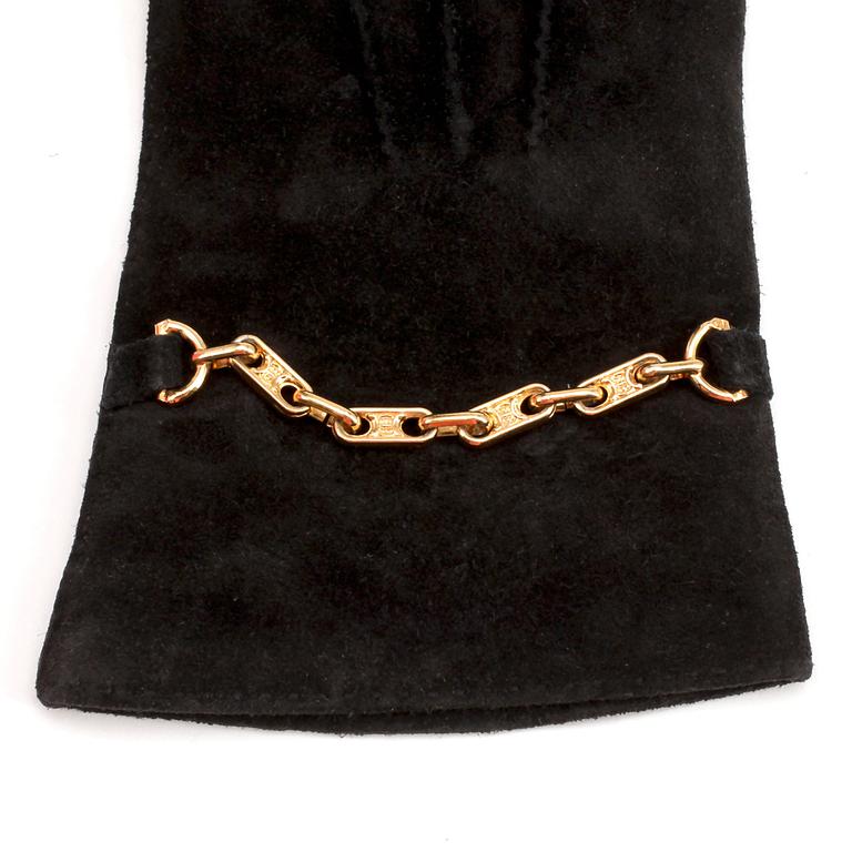 CELINE, a pair of ladies suede gloves.