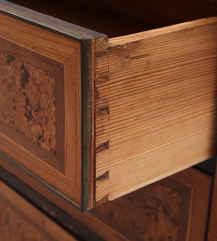 BYRÅ, gustaviansk, 1700-/1800-tal.